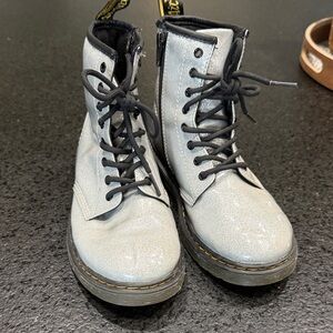 Dr. Martens silver sparkle girls Boots